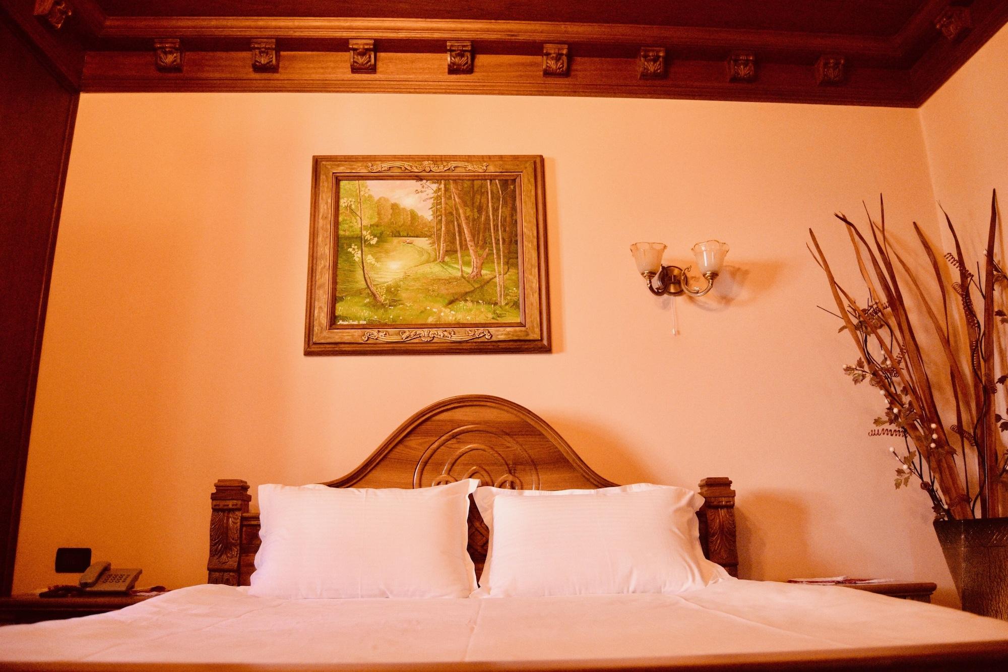 Brilant Antik Hotel Τίρανα Εξωτερικό φωτογραφία