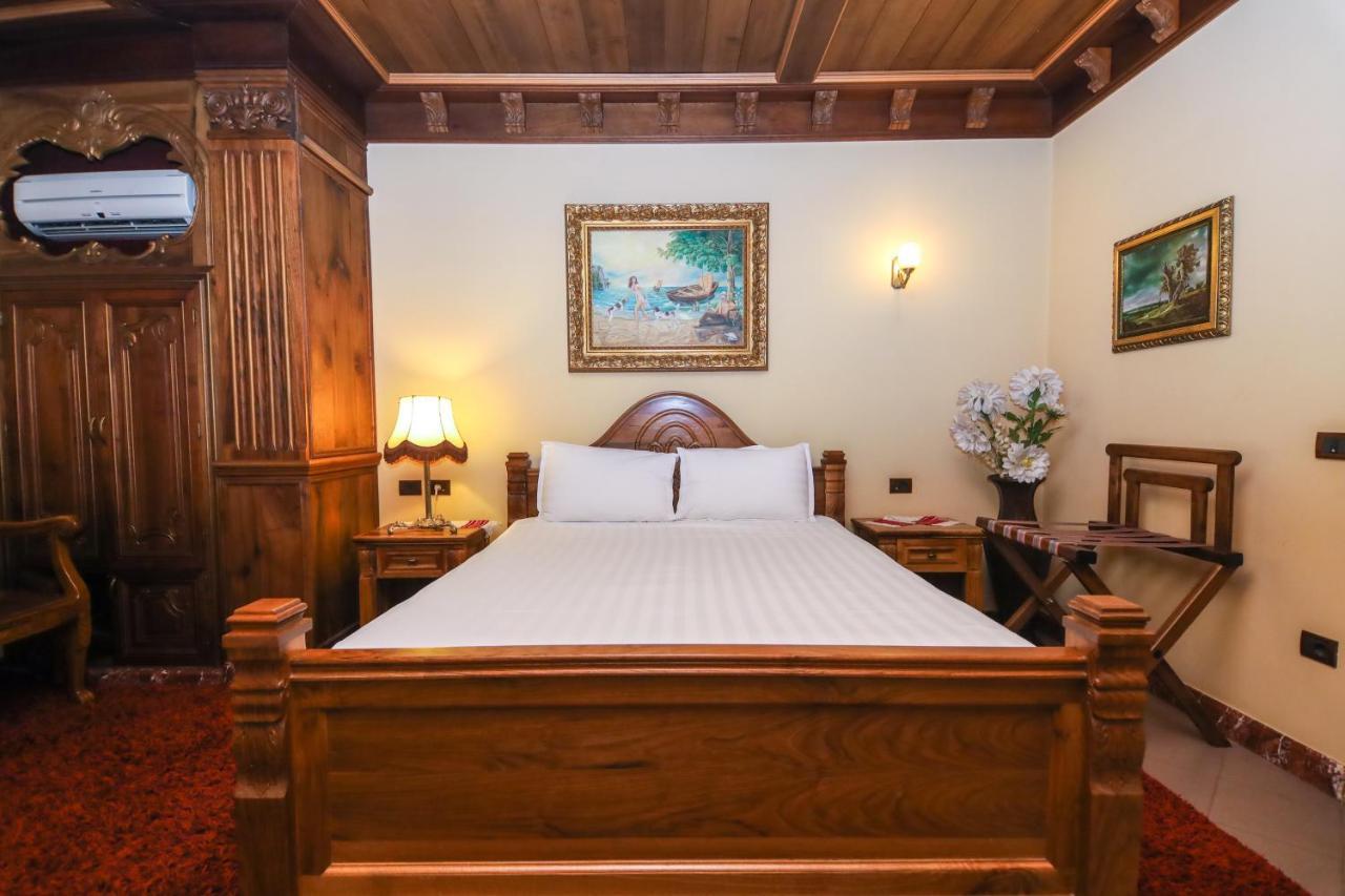 Brilant Antik Hotel Τίρανα Εξωτερικό φωτογραφία