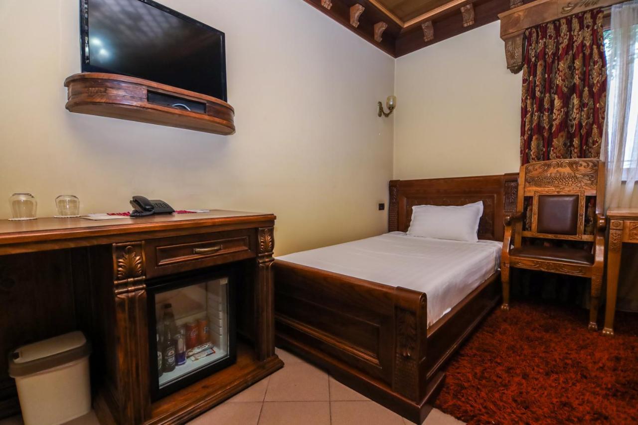 Brilant Antik Hotel Τίρανα Εξωτερικό φωτογραφία