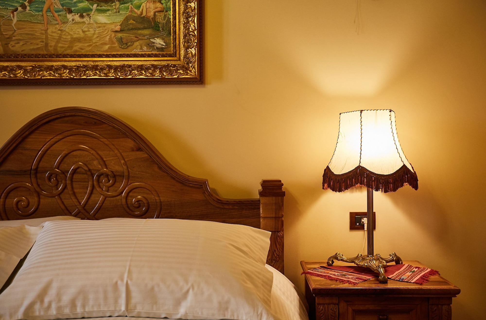 Brilant Antik Hotel Τίρανα Εξωτερικό φωτογραφία
