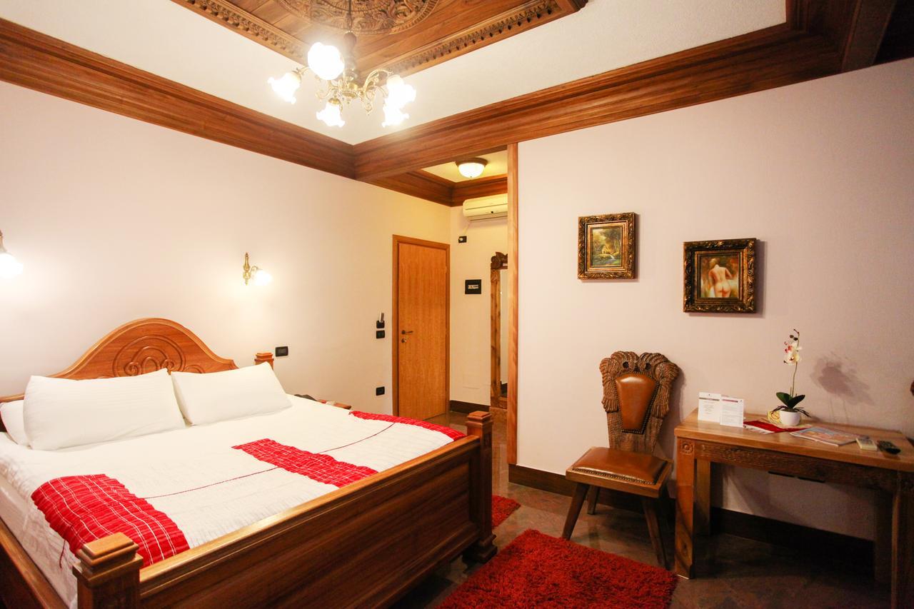 Brilant Antik Hotel Τίρανα Εξωτερικό φωτογραφία